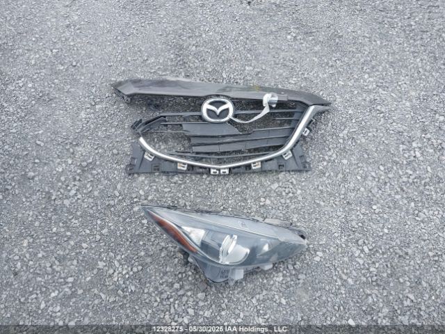 3MZBM1U7XEM109335 Mazda 3 SPORT