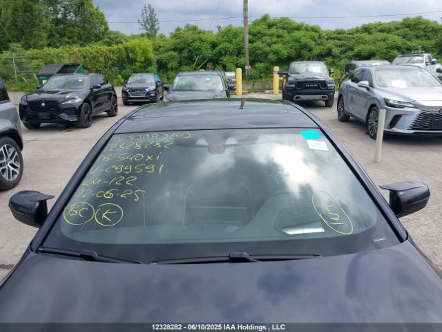 WBAJE7C50JWC99591 BMW 540 XI