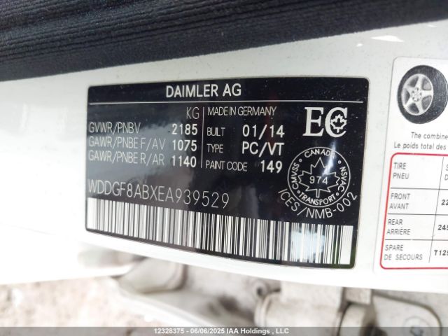 WDDGF8ABXEA939529 Mercedes-Benz C-Class