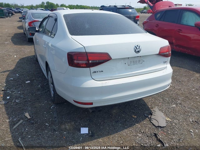 3VW2B7AJXHM204541 Volkswagen 1.4 tsi