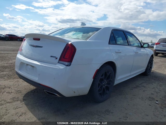 2C3CCAGG6MH644895 Chrysler 2021