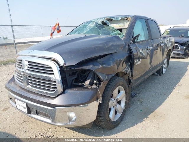 RAM 1500 2018 1C6RR7LT1JS142494 Image 2