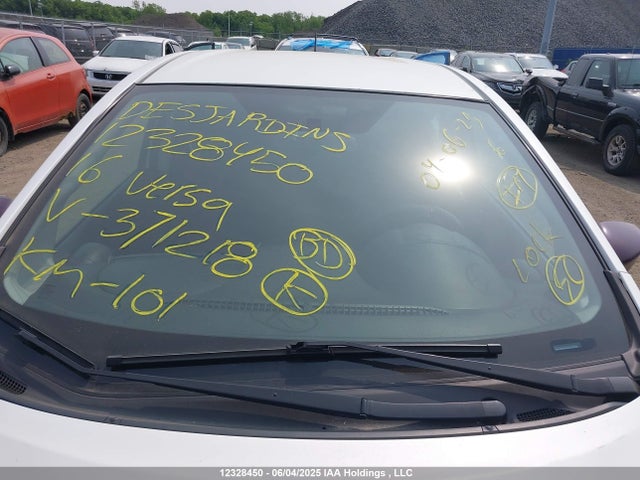 Nissan 2016 2016 3N1CE2CP1GL371218 Image 18