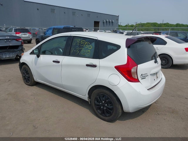 Nissan 2016 2016 3N1CE2CP1GL371218 Image 3