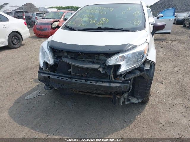 Nissan 2016 2016 3N1CE2CP1GL371218 Image 6
