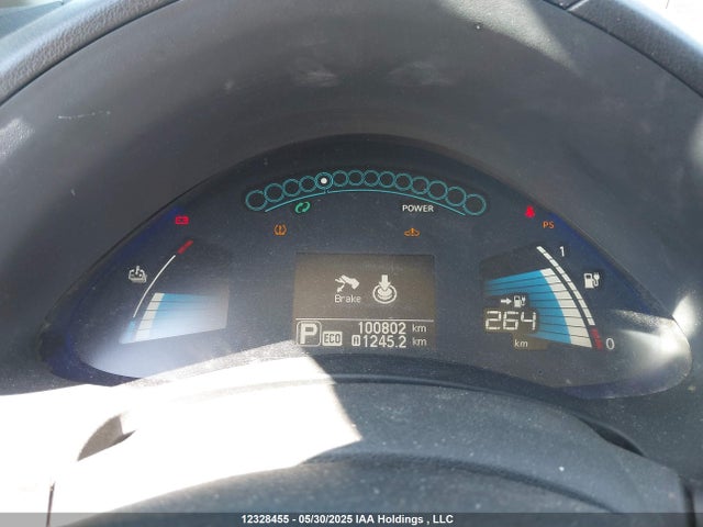 1N4BZ0CP6HC303551 Nissan 2017