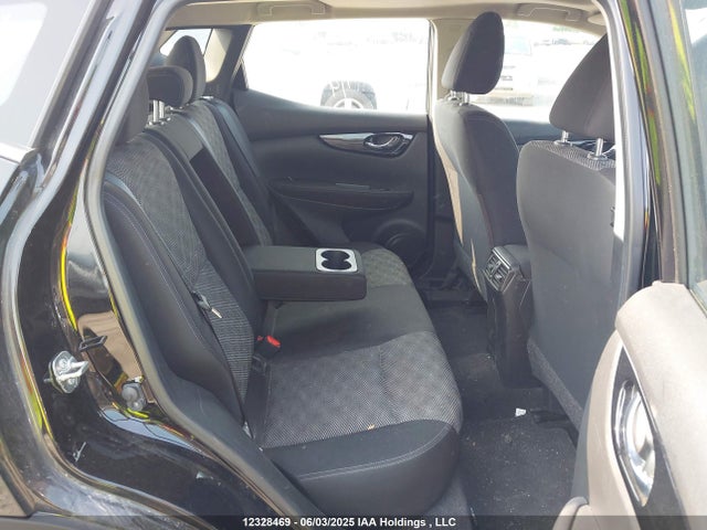 JN1BJ1CR1KW339004 Nissan 2019