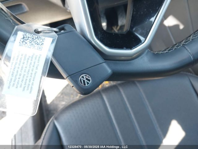 3VVMB7AX8RM047157 Volkswagen tsi