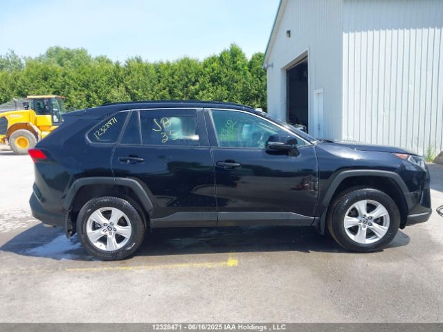 2T3R1RFV7MW217056 Toyota Rav4 Xle/xle Premium