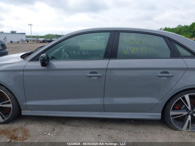 WUABWGFF2J1900120 Audi Rs 3 2.5t (s Tronic)