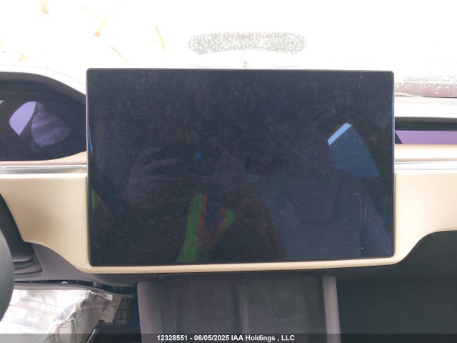 7SAXCDE5XNF354072 Tesla MODEL X