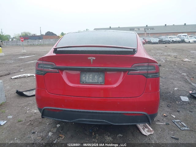 7SAXCDE5XNF354072 Tesla MODEL X