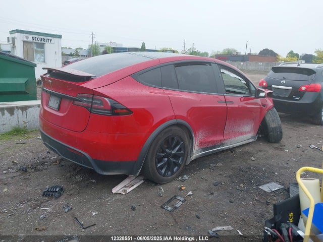 7SAXCDE5XNF354072 Tesla MODEL X