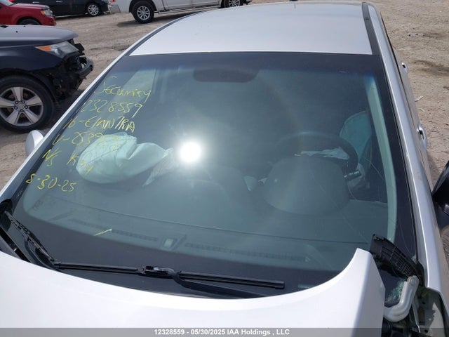 KMHD25LH4GU253959 Hyundai Elantra Gt Gl