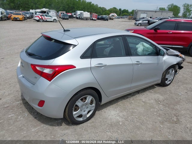 KMHD25LH4GU253959 Hyundai Elantra Gt Gl