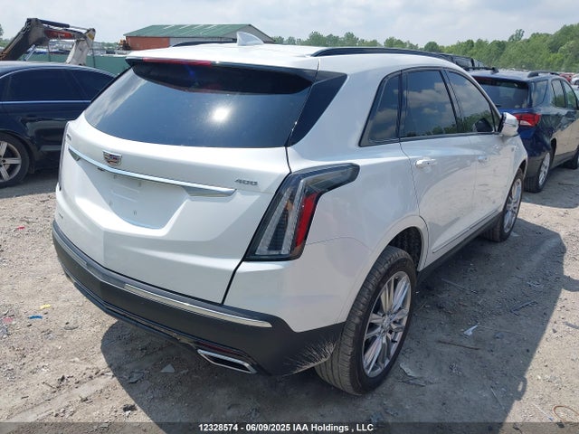 1GYKNGRS7NZ177505 Cadillac lgx