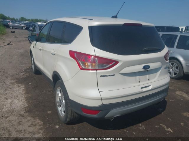1FMCU0GX8FUC83328 Ford 2015