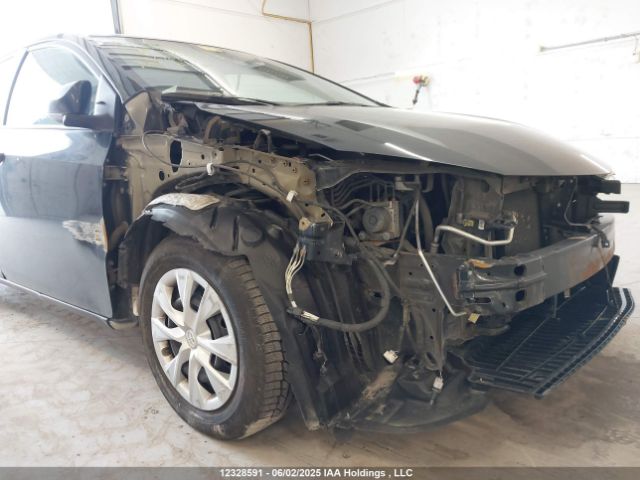 2T1BURHE7JC022683 Toyota Corolla