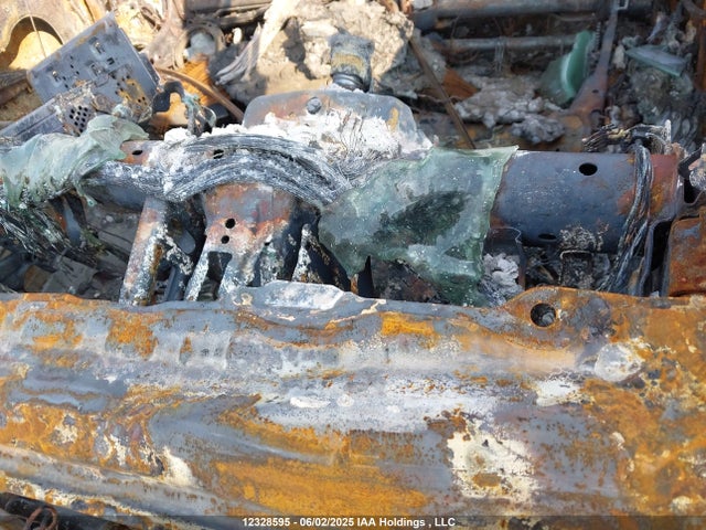 4T1KZ1AK0PU075381 Toyota CAMRY TRD
