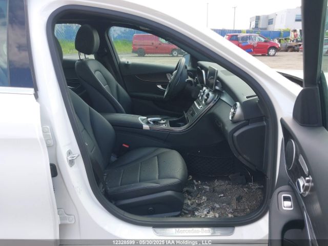 55SWF4KB2GU101727 Mercedes-Benz C-Class