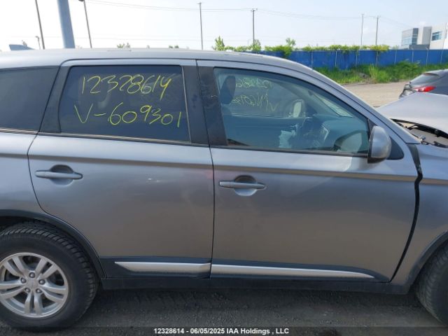 JA4AZ2A31KZ609301 Mitsubishi Outlander Es