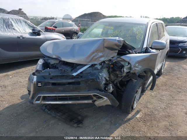 JA4AZ2A31KZ609301 Mitsubishi Outlander Es