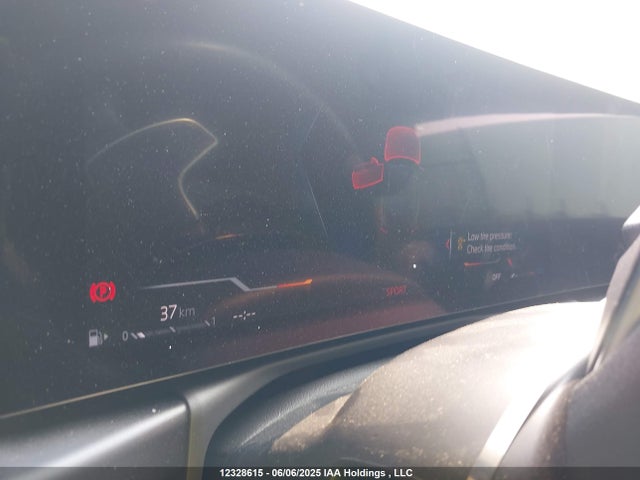 3MW53CM08R8E20324 BMW M240i
