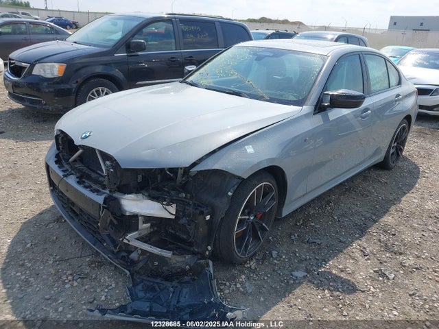 BMW 340i 2024 3MW49FF07R8E24566 Image 2