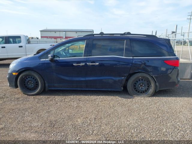 5FNRL6H81JB507780 Honda Odyssey Touring