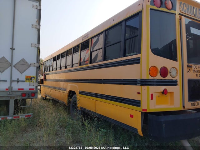 Spartan Motors Isb 2015 4VZJP2A91FC078298 Image 14