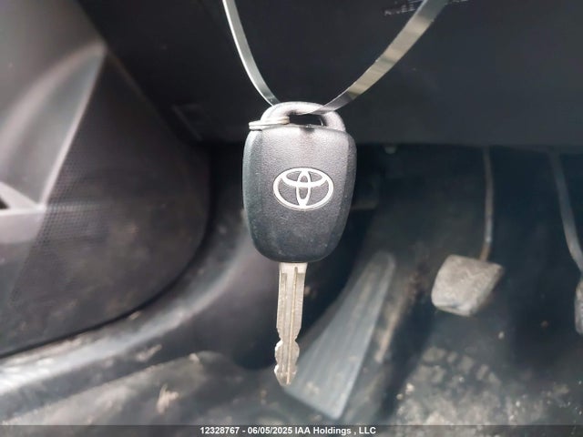 2T1BURHE9GC561816 Toyota 2zr-fe