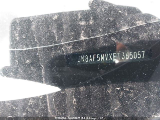 JN8AF5MVXET365057 Nissan 2014