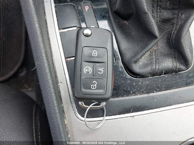 1VWEA7A38LC006276 Volkswagen Passat
