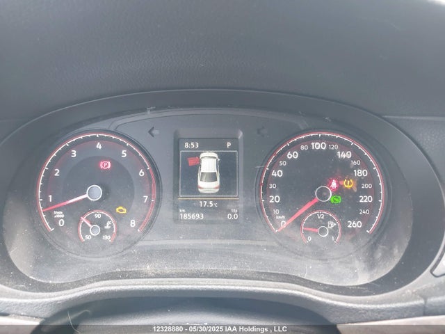 1VWEA7A38LC006276 Volkswagen Passat