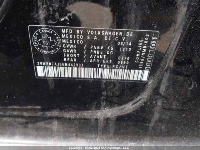 3VWB07AJ5EM442931 Volkswagen 2014