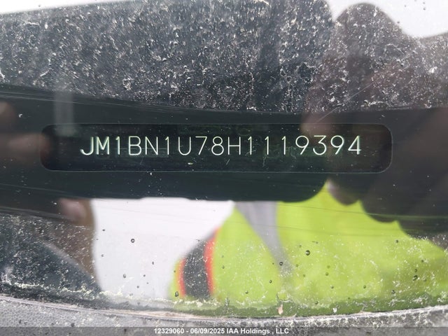 JM1BN1U78H1119394 Mazda pe