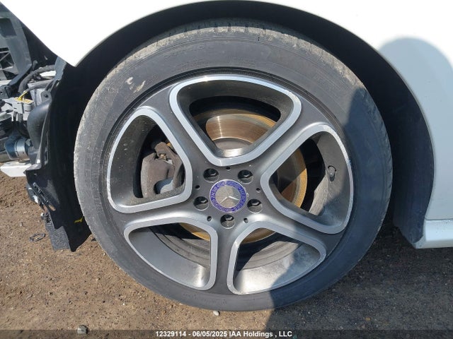WDDSJ4GB6GN290641 Mercedes-Benz 2016