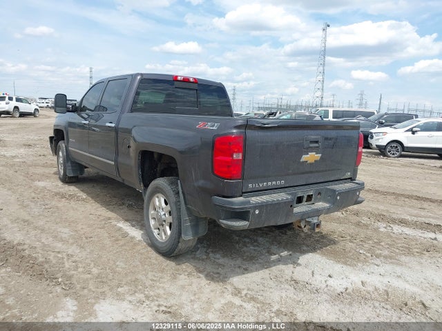 1GC1KWE8XFF141437 Chevrolet lml