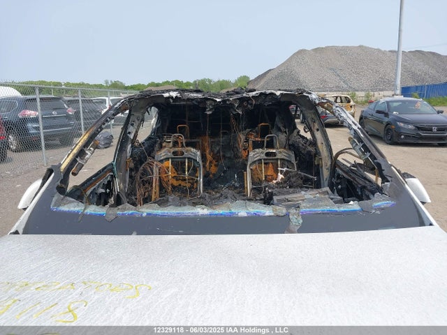 7SAXCAE56PF376006 Tesla MODEL X