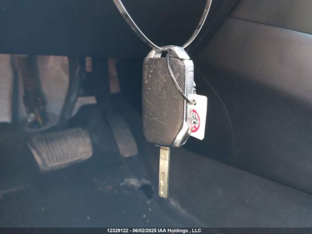 KNDJ33AU3M7789806 KIA mpi nu