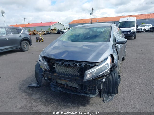 3KPFK4A72JE251781 KIA mpi nu