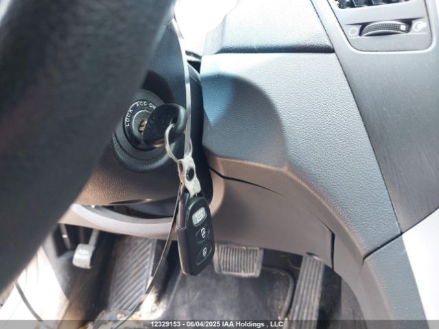 5NPEB4AC2EH863666 Hyundai Sonata