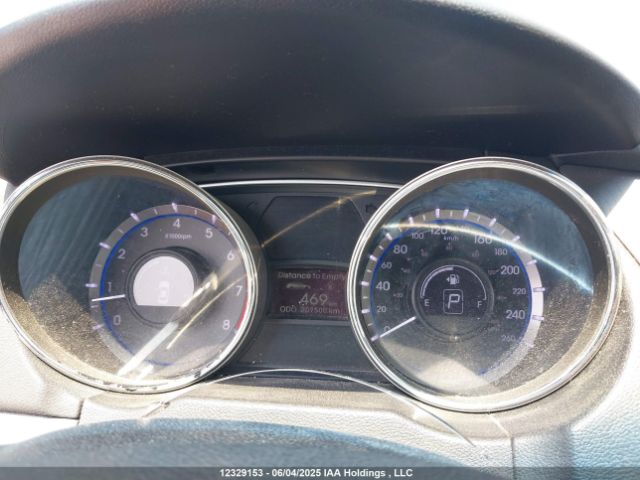 5NPEB4AC2EH863666 Hyundai Sonata