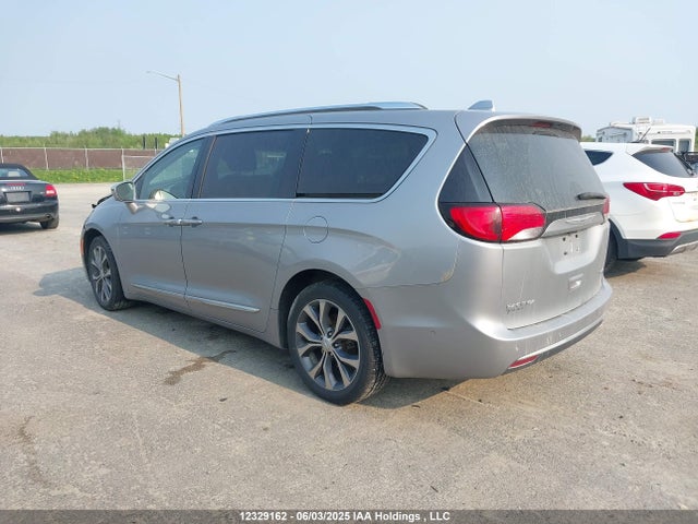 2C4RC1GG0JR102977 Chrysler Pacifica
