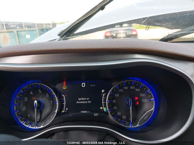 2C4RC1GG0JR102977 Chrysler Pacifica