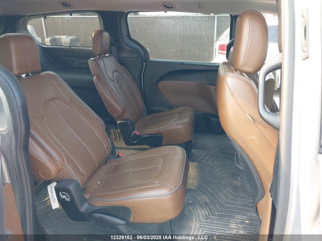2C4RC1GG0JR102977 Chrysler Pacifica