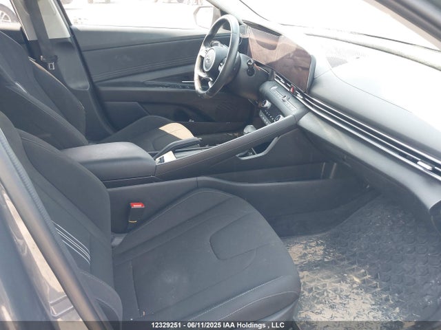 KMHLM4AG2PU621713 Hyundai Elantra Preferred Ivt With Tech Package