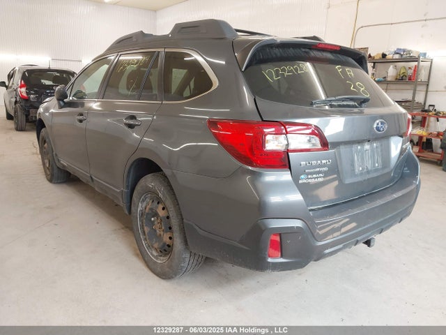 Subaru c5 2018 4S4BSDAC4J3221499 Image 3