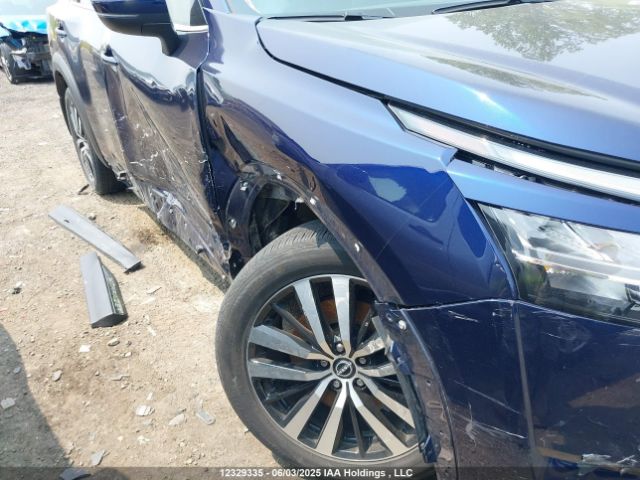 5N1DR3DFXPC242581 Nissan Pathfinder Platinum