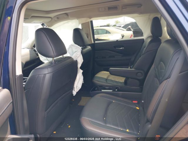 5N1DR3DFXPC242581 Nissan Pathfinder Platinum